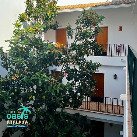 Отель Oasis Atalaya Кониль-де-ла-Фронтера