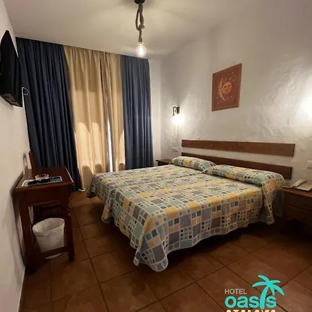 Отель Oasis Atalaya Кониль-де-ла-Фронтера