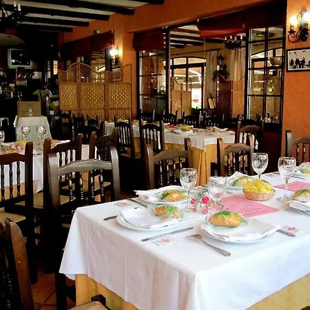 Hotel Oasis Atalaya *