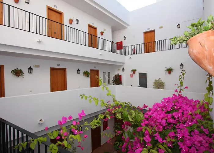 Oasis Atalaya * קוניל דה לה פרונטרה